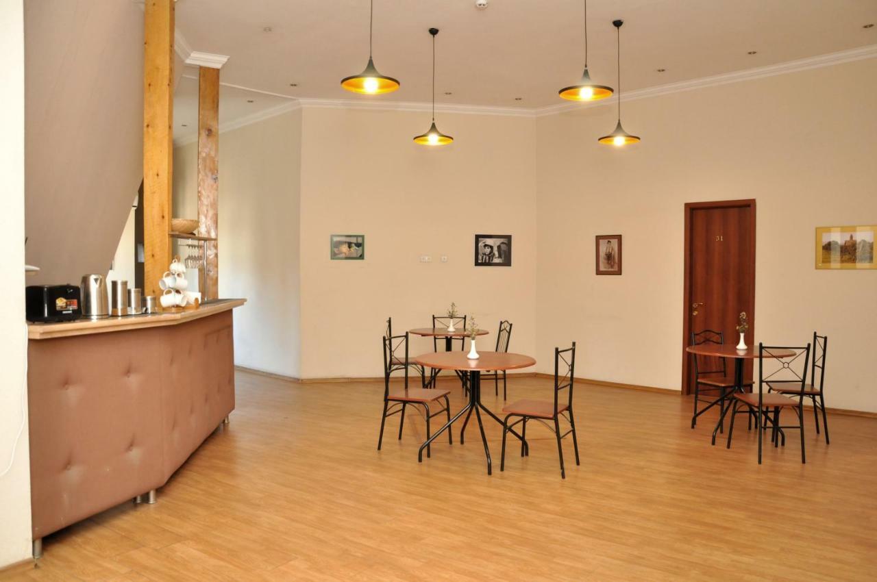 Aleksandria Hotel Тбилиси Екстериор снимка